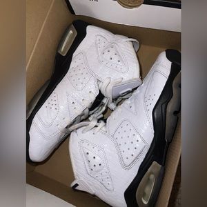 Jordan 6 Size 5.5y